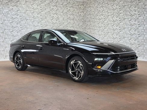 New 2026 Hyundai Sonata SEL image 1