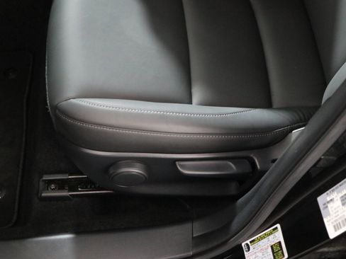 Certified 2025 MAZDA CX-30 AWD 2.5 S w/ Select Sport Pkg image 21