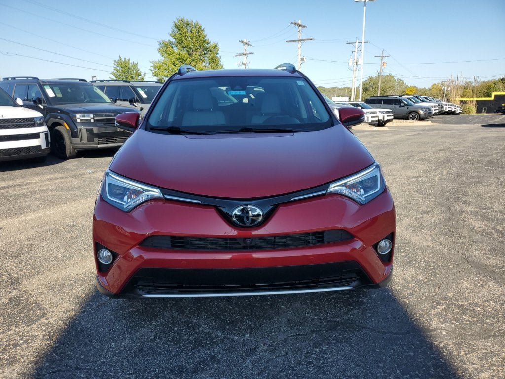 Used 2017 Toyota RAV4 Limited w/ Advanced Technology Package AWD/4WD image 2