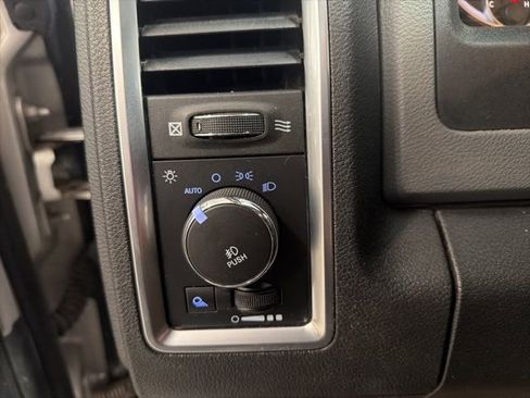 Used 2014 RAM 1500 Big Horn image 19
