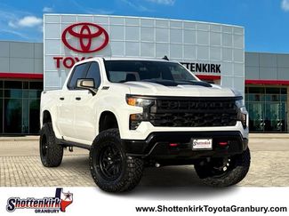 Used 2024 Chevrolet Silverado 1500 Custom Trail Boss w/ LPO, Dark Essentials Package video 1