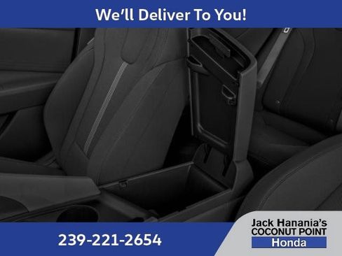 Used 2022 Hyundai Elantra SE FWD image 17