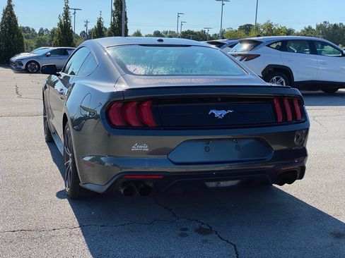 Used 2019 Ford Mustang Coupe w/ Equipment Group 101A RWD image 5