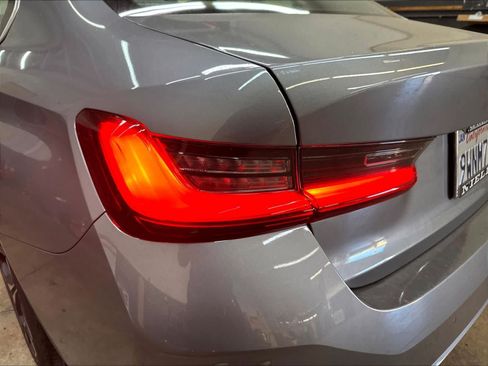 Used 2026 BMW 330i Sedan w/ Premium Package RWD image 31