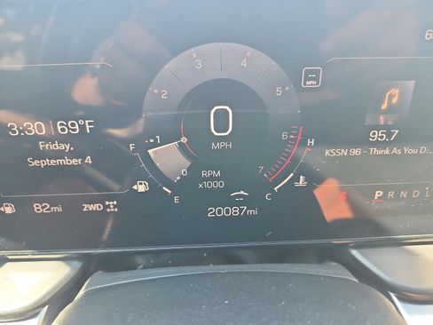 Certified 2025 GMC Terrain Elevation AWD/4WD image 19