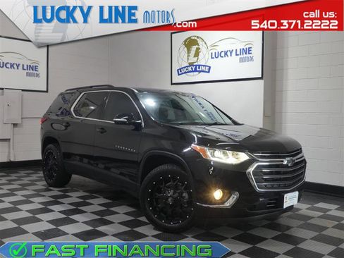 Used 2019 Chevrolet Traverse LT image 1