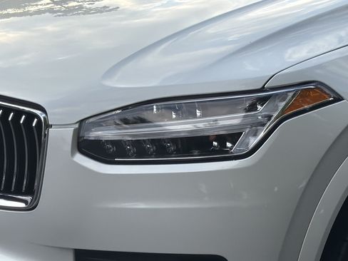 Certified 2023 Volvo XC90 B5 Core w/ Protection Package Premier AWD/4WD image 42
