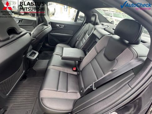 Used 2024 Volvo S60 B5 Plus AWD/4WD image 36