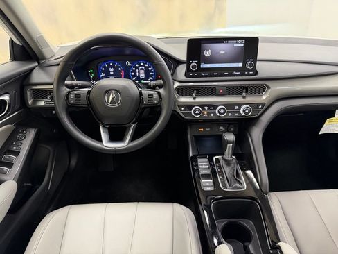 Used 2025 Acura Integra FWD image 18