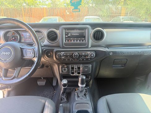 Used 2021 Jeep Wrangler Unlimited Sport AWD/4WD image 19