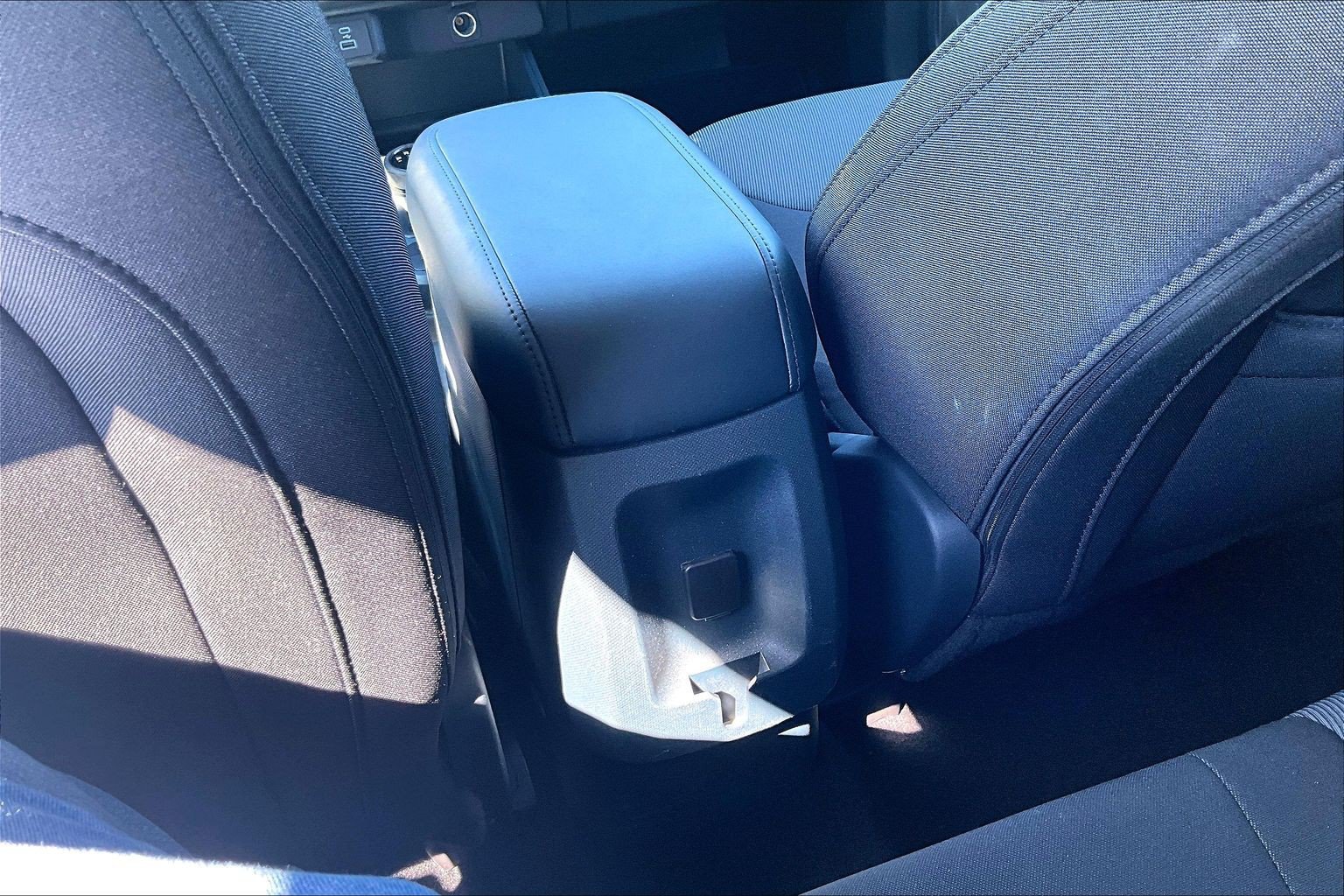 Used 2024 Ford Maverick XL FWD image 12
