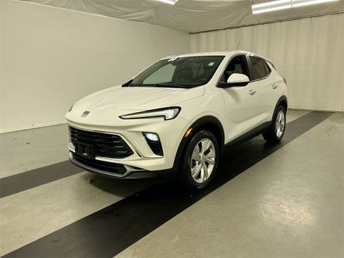 Used 2024 Buick Encore GX Preferred image 5