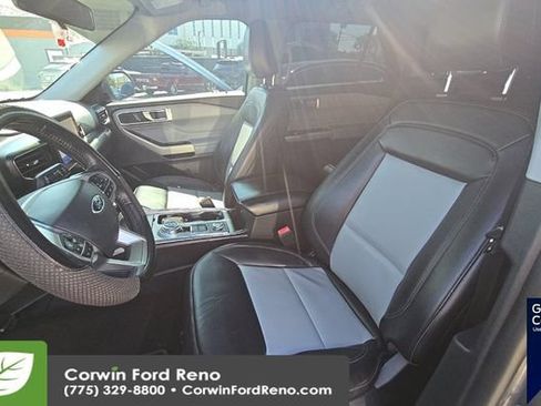 Used 2022 Ford Explorer XLT w/ Equipment Group 202A AWD/4WD image 10