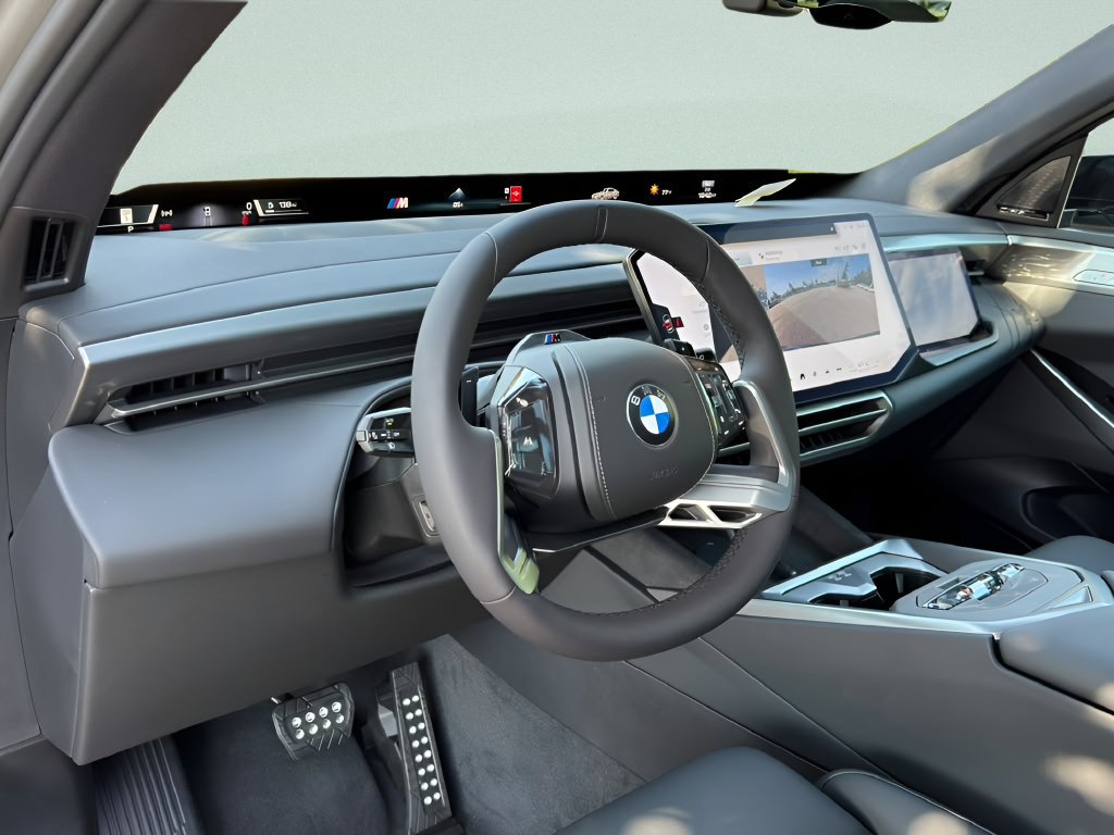 New 2027 BMW X5 M xDrive40i w/ M Sport Professional Package AWD/4WD image 9