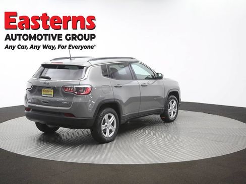 Used 2023 Jeep Compass Latitude w/ Sun and Sound Group AWD/4WD image 42