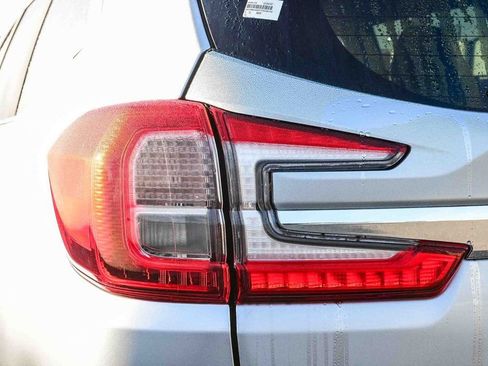 New 2026 Subaru Ascent Limited image 7