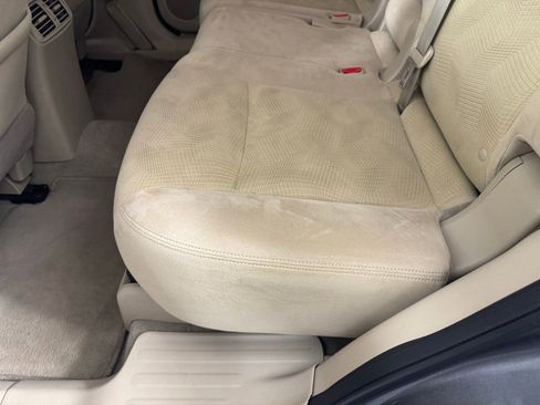 Used 2014 Nissan Rogue SV w/ SV Moonroof Package image 26