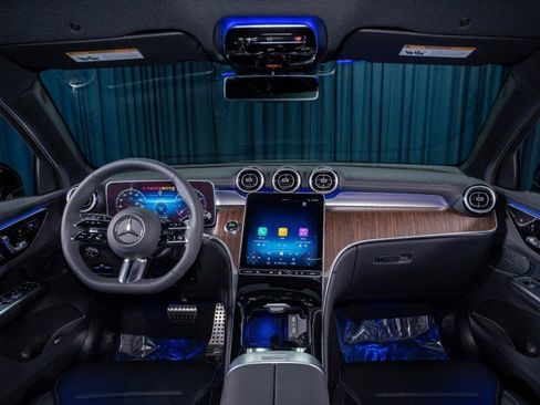 Certified 2026 Mercedes-Benz GLC 300 image 13