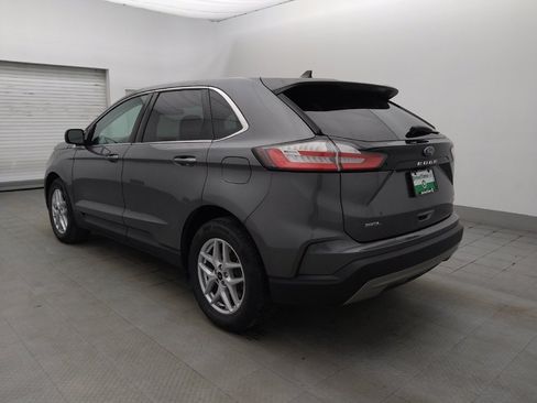 Used 2024 Ford Edge SEL image 3