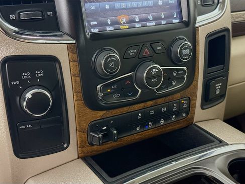 Used 2018 RAM 3500 Laramie Longhorn w/ Longhorn Southfork Package AWD/4WD image 18