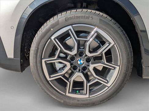 New 2026 BMW X1 xDrive28i w/ Technology Package AWD/4WD image 10