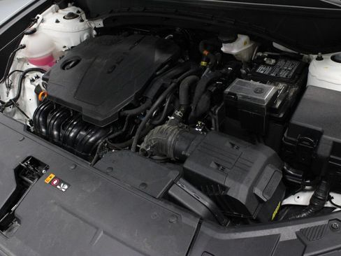 Used 2025 Hyundai Tucson SEL FWD image 14