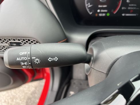 Certified 2026 Honda HR-V Sport image 22