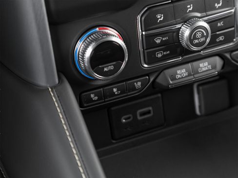Used 2022 GMC Yukon SLT w/ SLT Premium Package AWD/4WD image 47