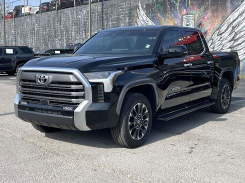 Used 2025 Toyota Tundra Limited image 3