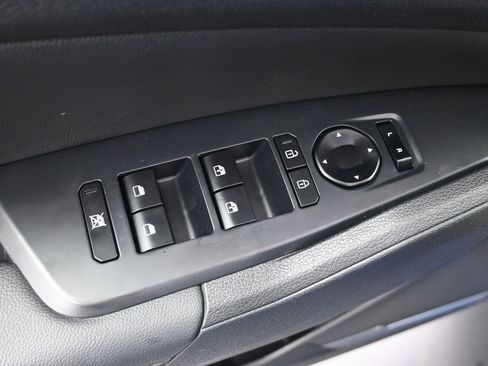 New 2026 Kia Sportage X-Line w/ X-Line Premium Package AWD/4WD image 11