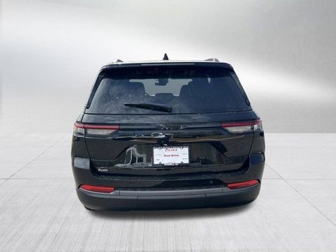 New 2026 Jeep Grand Cherokee Limited image 6