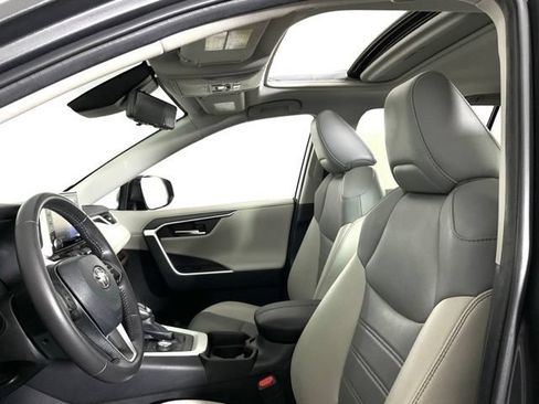 Used 2019 Toyota RAV4 Limited w/ All Weather Liner Package AWD/4WD image 32
