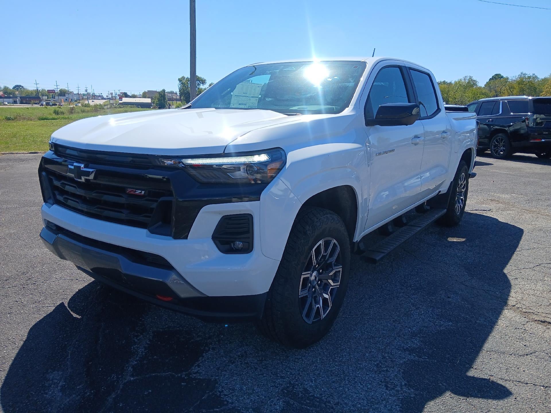 New 2026 Chevrolet Colorado Z71 w/ Technology Package AWD/4WD image 1