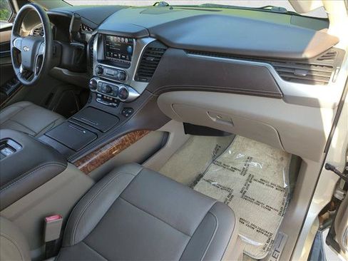 Used 2017 Chevrolet Tahoe Premier AWD/4WD image 22
