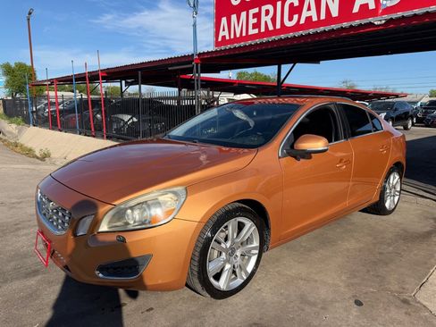Used 2011 Volvo S60 T6 image 5