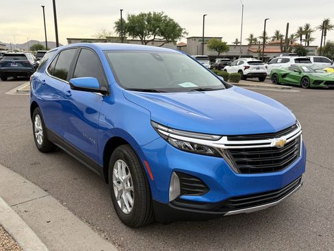 Used 2024 Chevrolet Equinox LT FWD image 3