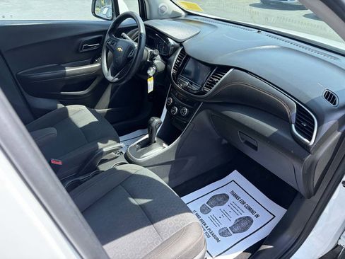 Used 2020 Chevrolet Trax LS w/ Tint and Cruise Package FWD image 25