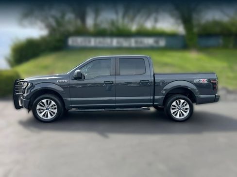 Used 2017 Ford F150 XL w/ Equipment Group 101A Mid image 2