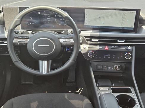 Used 2024 Hyundai Sonata SEL w/ Convenience Package FWD image 10