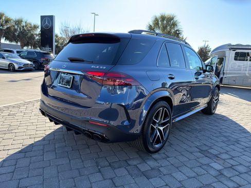 New 2026 Mercedes-Benz GLE 53 AMG 4MATIC image 9