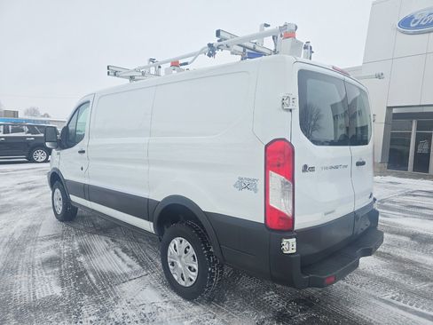 Used 2017 Ford Transit 250 130 Low Roof image 9