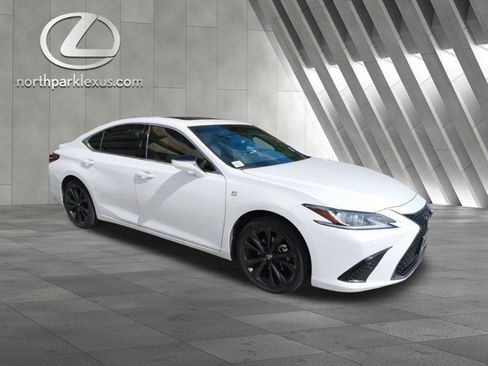 Certified 2023 Lexus ES 350 F Sport w/ Accessory Package (Z2) FWD image 5