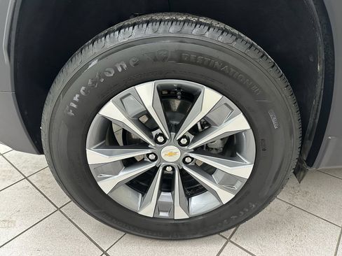 Certified 2025 Chevrolet Equinox LT FWD image 14