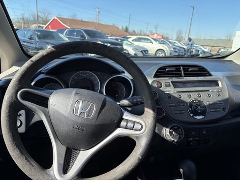 Used 2013 Honda Fit image 21