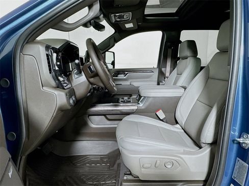 New 2026 Chevrolet Silverado 2500 LTZ w/ LTZ Premium Texas Edition image 12