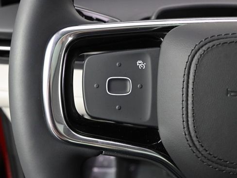 New 2026 Lincoln Nautilus Premier w/ Equipment Group 102A image 32