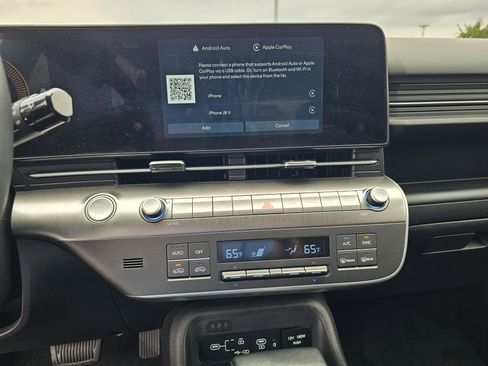 Used 2026 Hyundai Kona SEL Sport FWD image 24