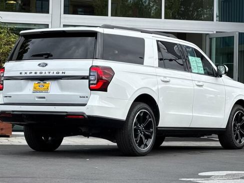 Certified 2023 Ford Expedition Max Limited AWD/4WD image 4
