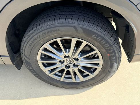 Used 2019 MAZDA CX-5 Touring image 9