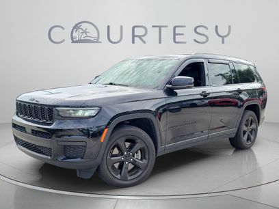 Used 2022 Jeep Grand Cherokee L Laredo
